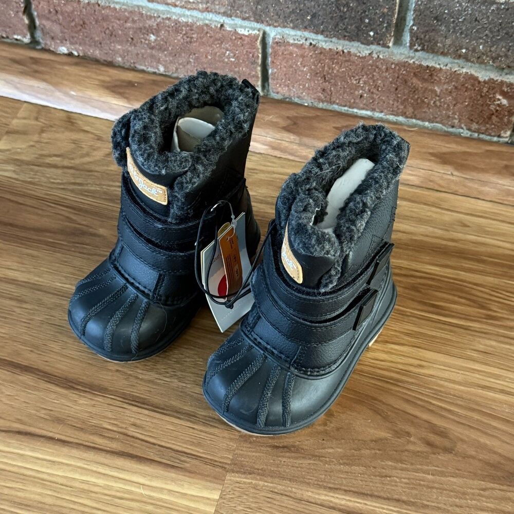 Cat & Jack Toddler Denver Winter Boots Black Round Toe Size 5 - Picture 10 of 16